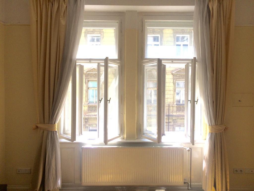 Historic Centre-Spacious Apartment Prag Eksteriør billede
