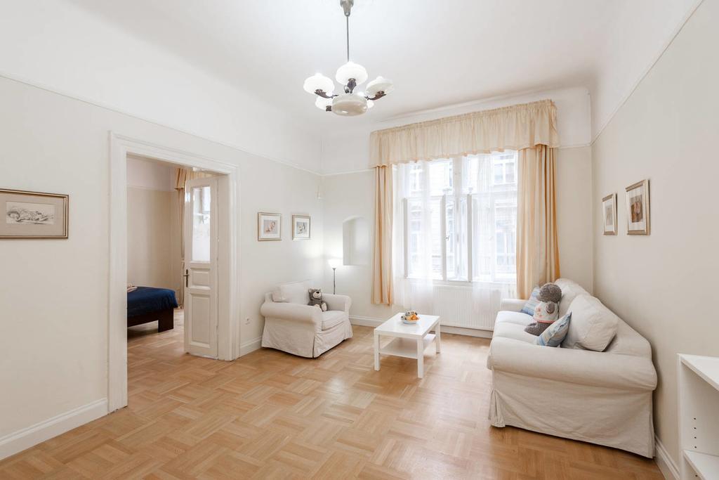 Historic Centre-Spacious Apartment Prag Eksteriør billede
